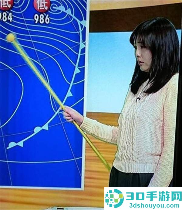 职业女主播直播期间竟当众拭泪