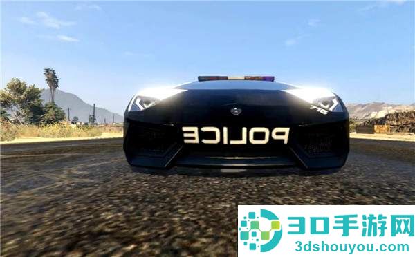 《GTA5》重制《极品飞车14:热力追踪》:警匪追击好紧张!